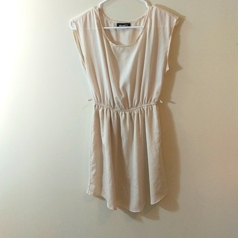 3/$23 Simple Creme Dress